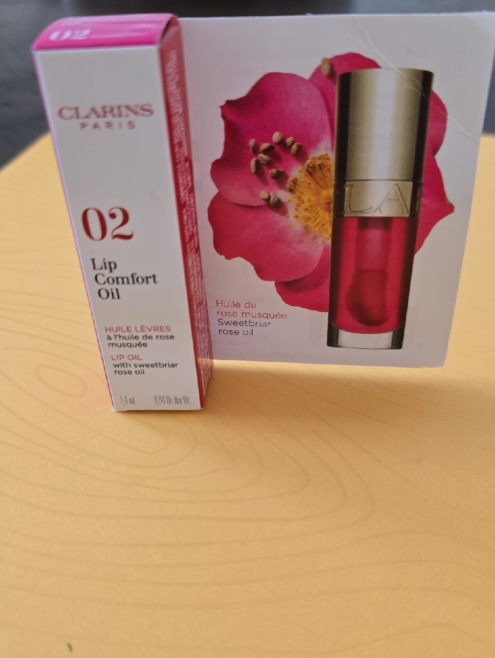 Clarins Lip Comfort Oil 02 Sweetbriar Rose - Pink - Picture 2 of 5